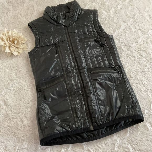Nike Jackets & Blazers - Nike Primaloft  Vest Women’s XS Black Quilted Puffer Full Zip Zippered Pockets